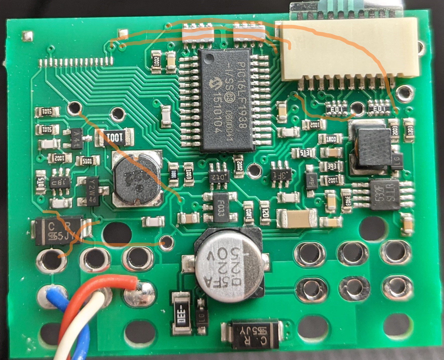 Circuitboard traces